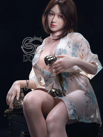 F895—160cm-27kg Mariko C Cup Silicone Donna Giapponese Bambola Dell'Amore Grande Culo | SE Doll